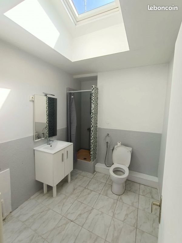 Appartement à louer, 34m², Rochefort