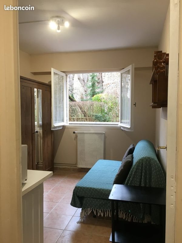 Appartement à louer, 14m², Versailles