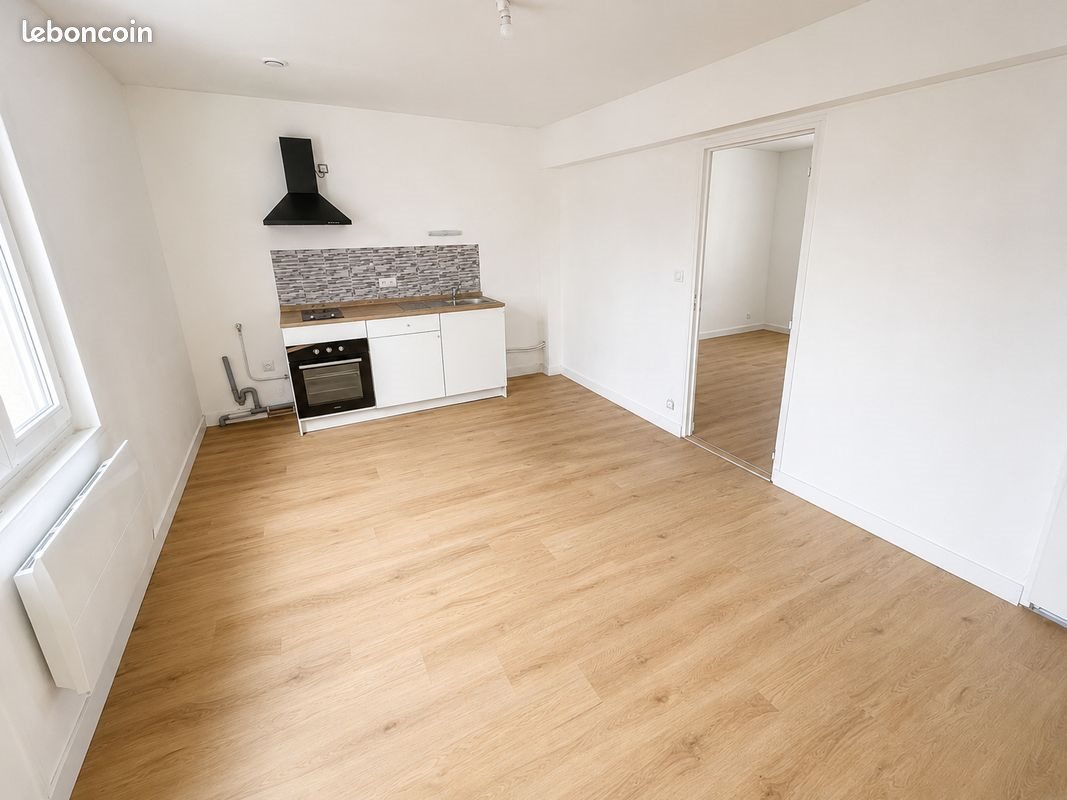 Appartement à louer, 45m², Neuves-Maisons