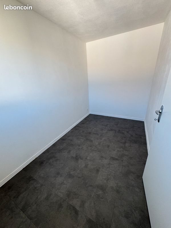 Appartement à louer, 52m², Bellignat