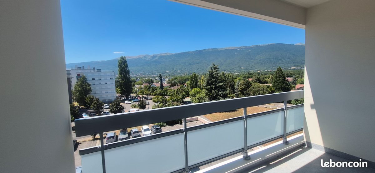 Appartement à louer, 72m², Saint-Genis-Pouilly