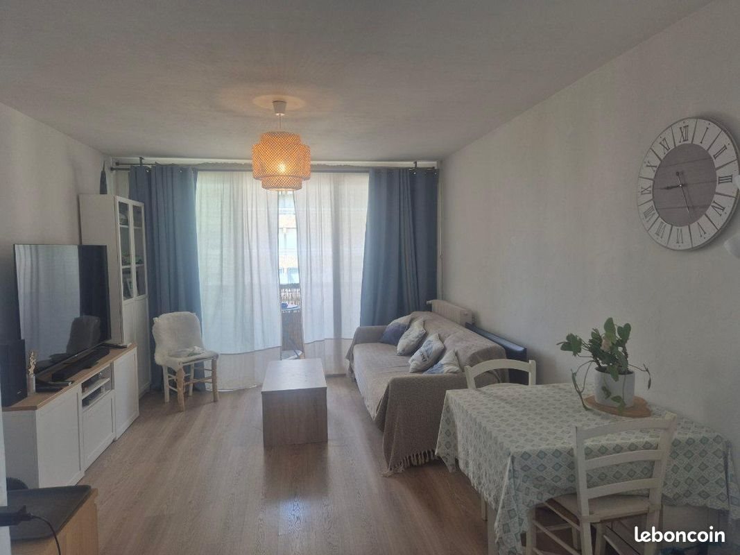 Appartement à louer, 48m², Lyon 8ème