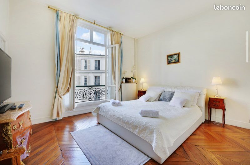 Appartement à louer, 160m², Paris 8ème