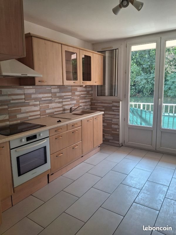 Appartement à louer, 54m², Saint-Etienne