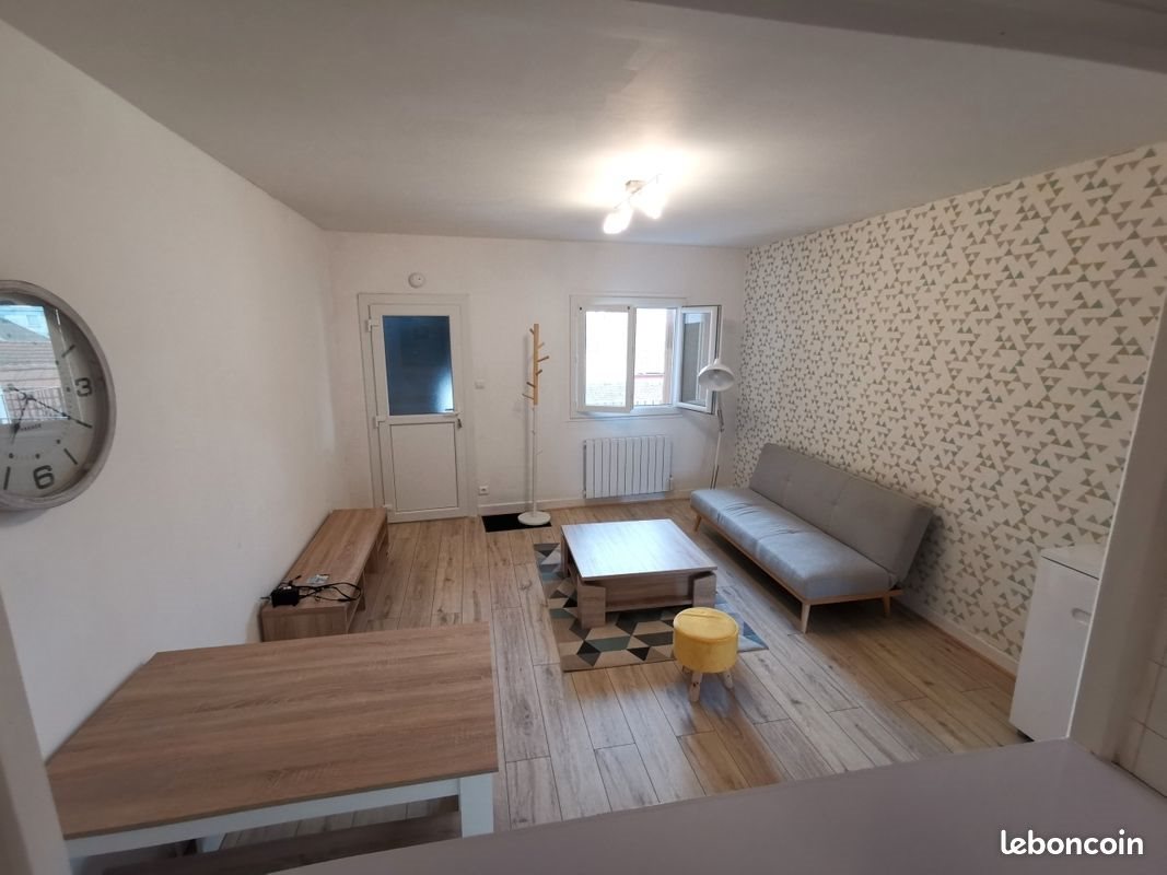 Appartement à louer, 45m², Moulins