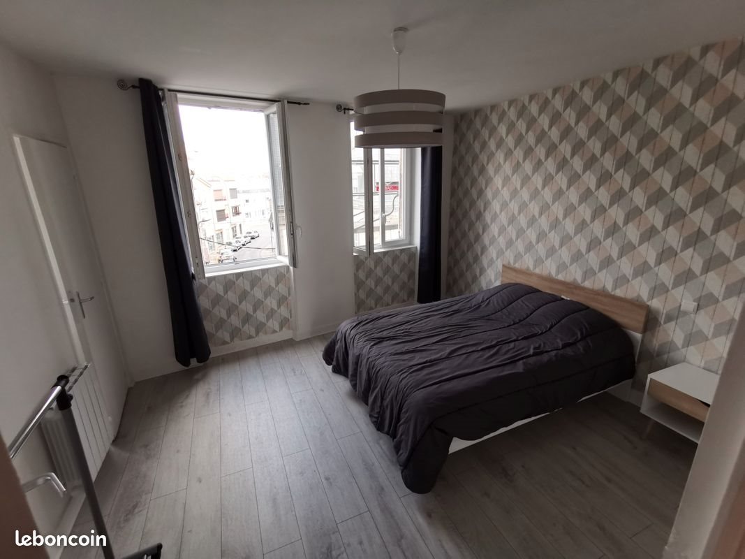 Appartement à louer, 45m², Moulins