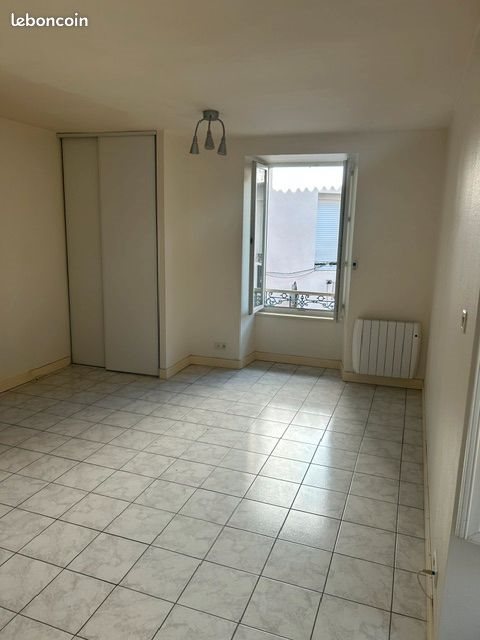 Appartement à louer, 22m², Saint-Affrique