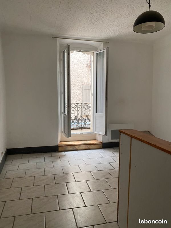 Appartement à louer, 37m², Orange