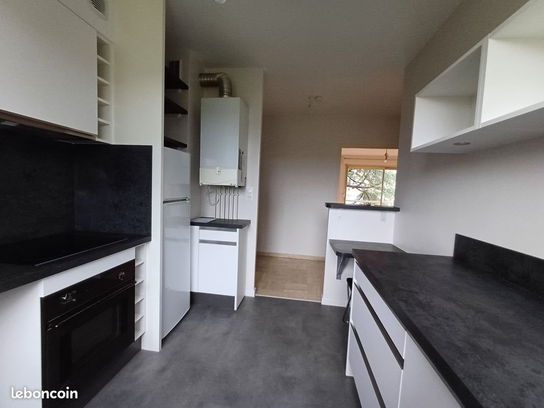 Appartement à louer, 77m², Brive-la-Gaillarde