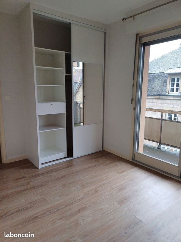Appartement à louer, 77m², Brive-la-Gaillarde