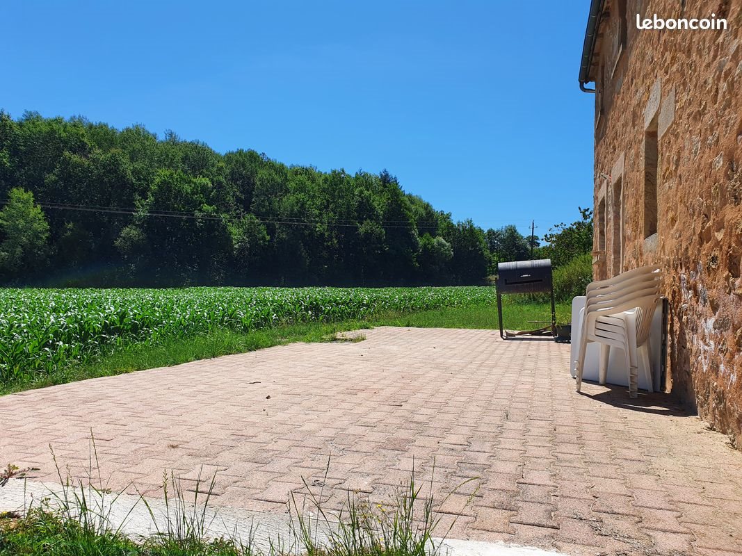 Maison à louer, 90m², Anglars-Saint-Félix