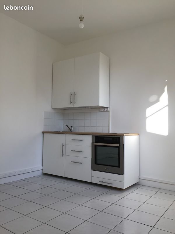Appartement à louer, 27m², Coulommiers