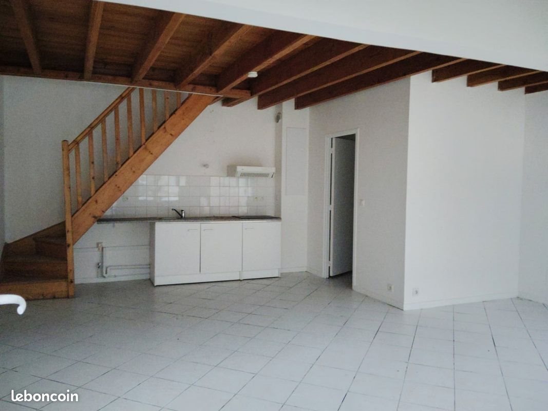 Appartement à louer, 70m², Montpon-Ménestérol