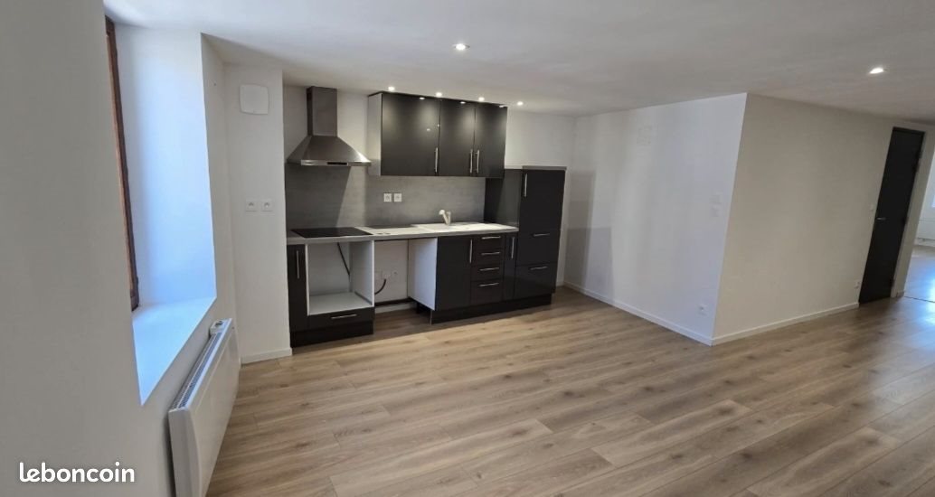 Appartement à louer, 90m², Varangéville