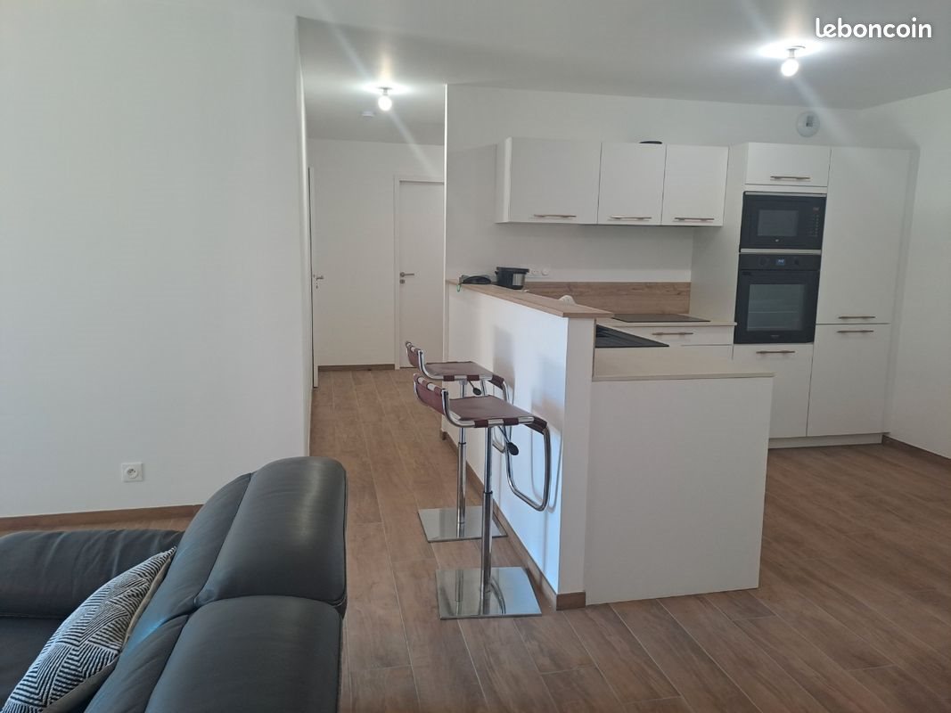Appartement à louer, 77m², Perros-Guirec