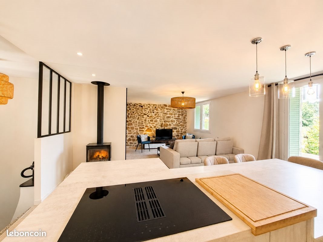 Maison à vendre, 187m², Privas
