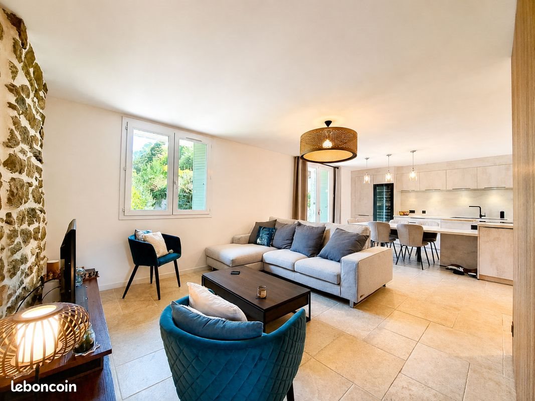 Maison à vendre, 187m², Privas