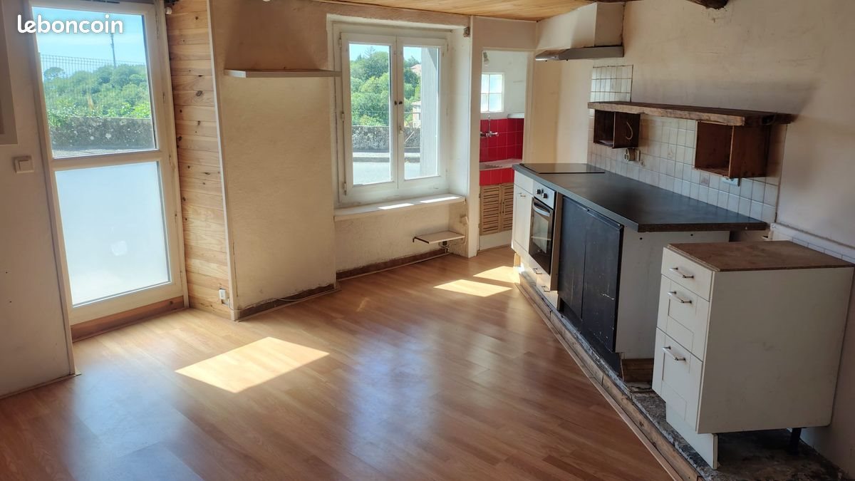 Maison à louer, 36m², Saissac