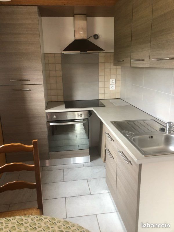 Appartement à louer, 38m², Lalbenque