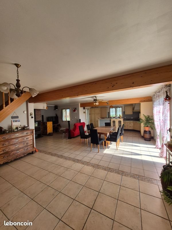 Maison à vendre, 212m², Ouroux-sur-Saône