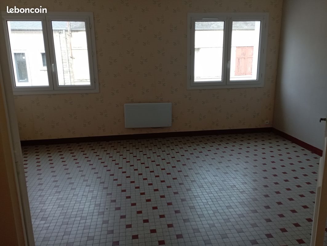 Appartement à louer, 84m², Picauville