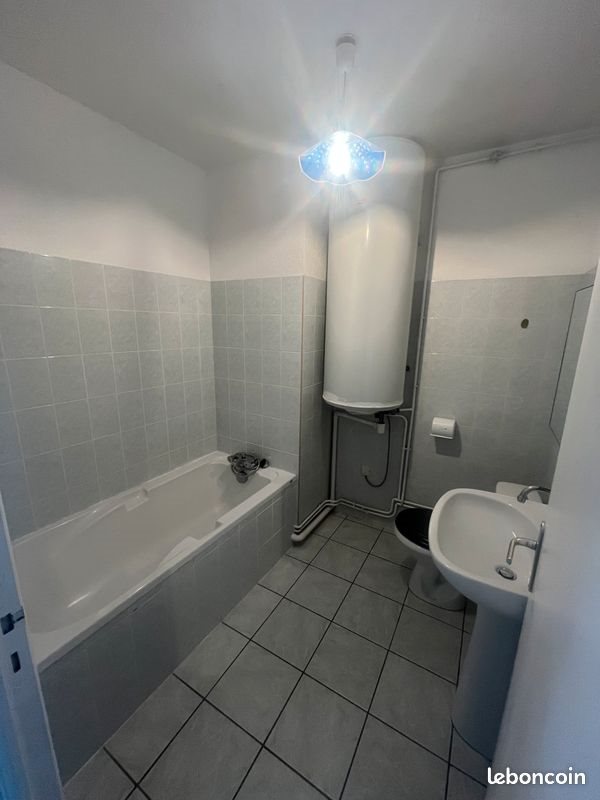 Appartement à louer, 50m², Massiac