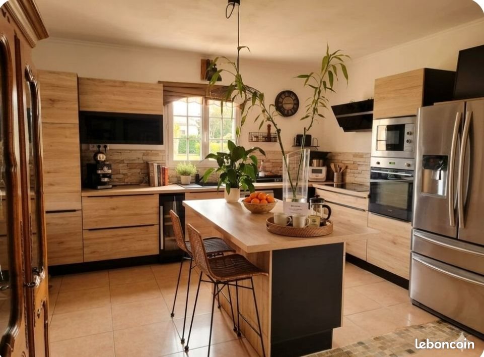Maison à louer, 120m², Alès