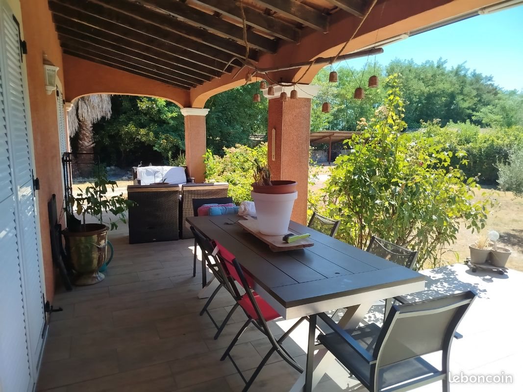 Maison à louer, 120m², Alès