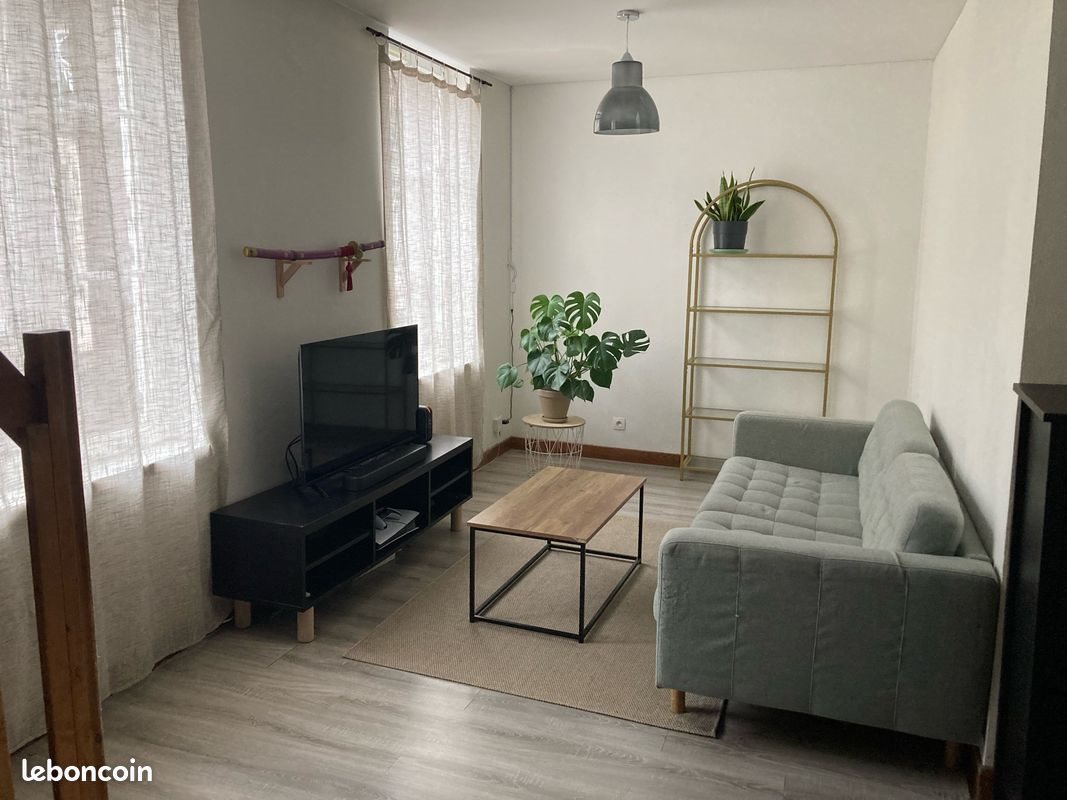 Appartement à louer, 60m², Autun
