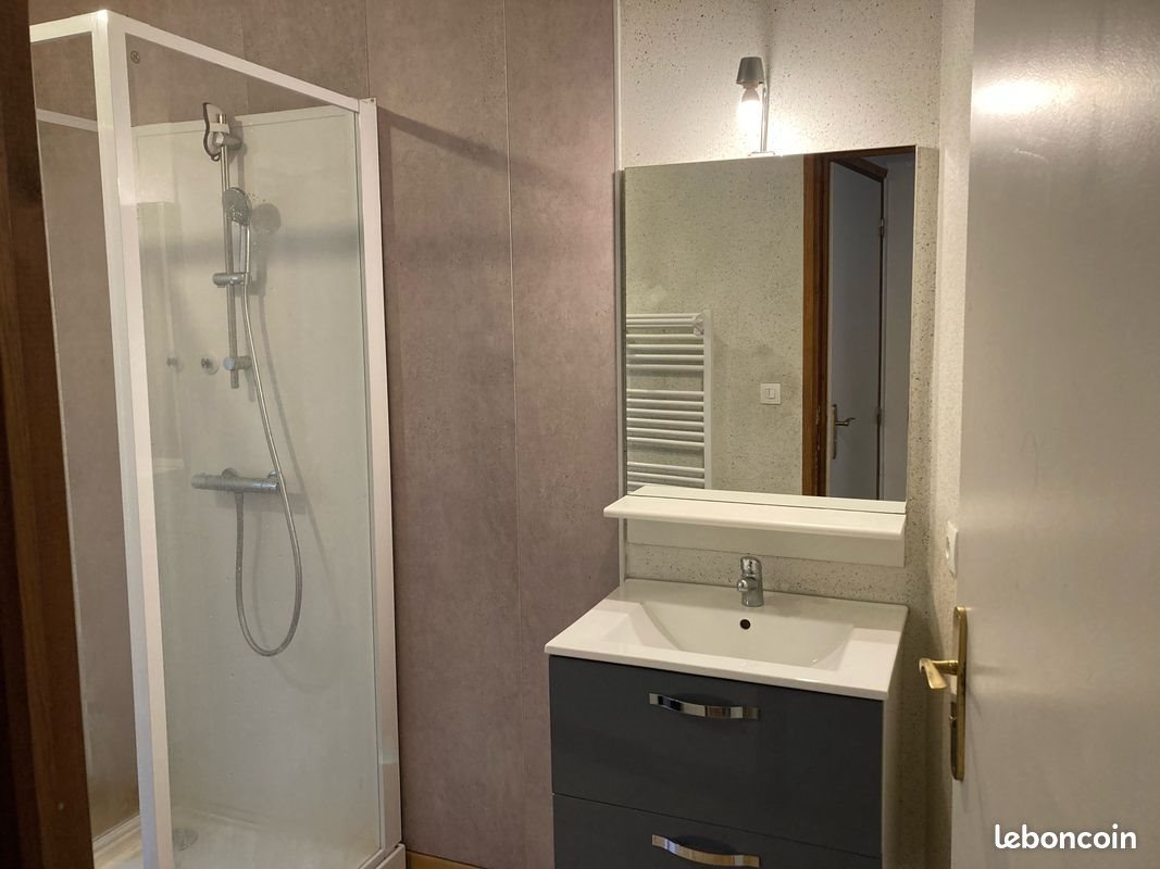 Appartement à louer, 60m², Autun