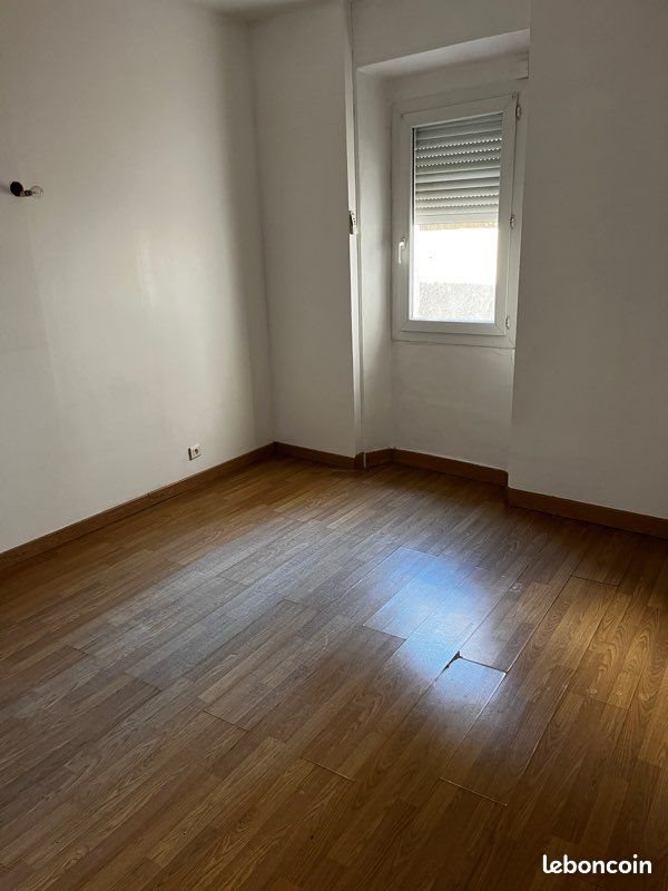 Appartement à louer, 80m², Piolenc