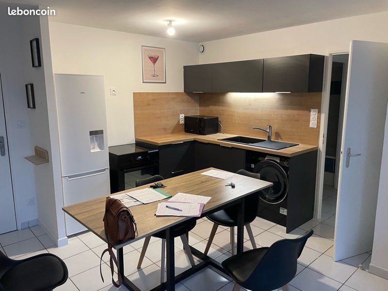 Appartement à louer, 40m², Pluvigner