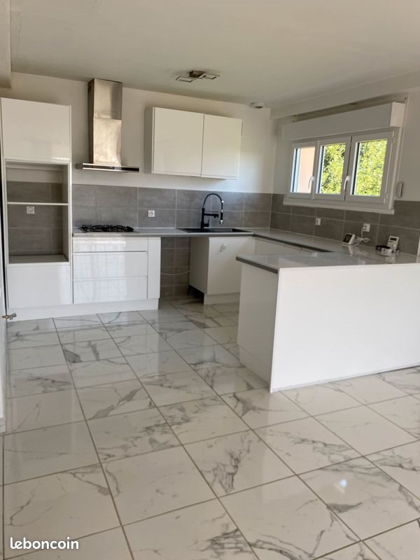 Maison à vendre, 70m², Fontaines