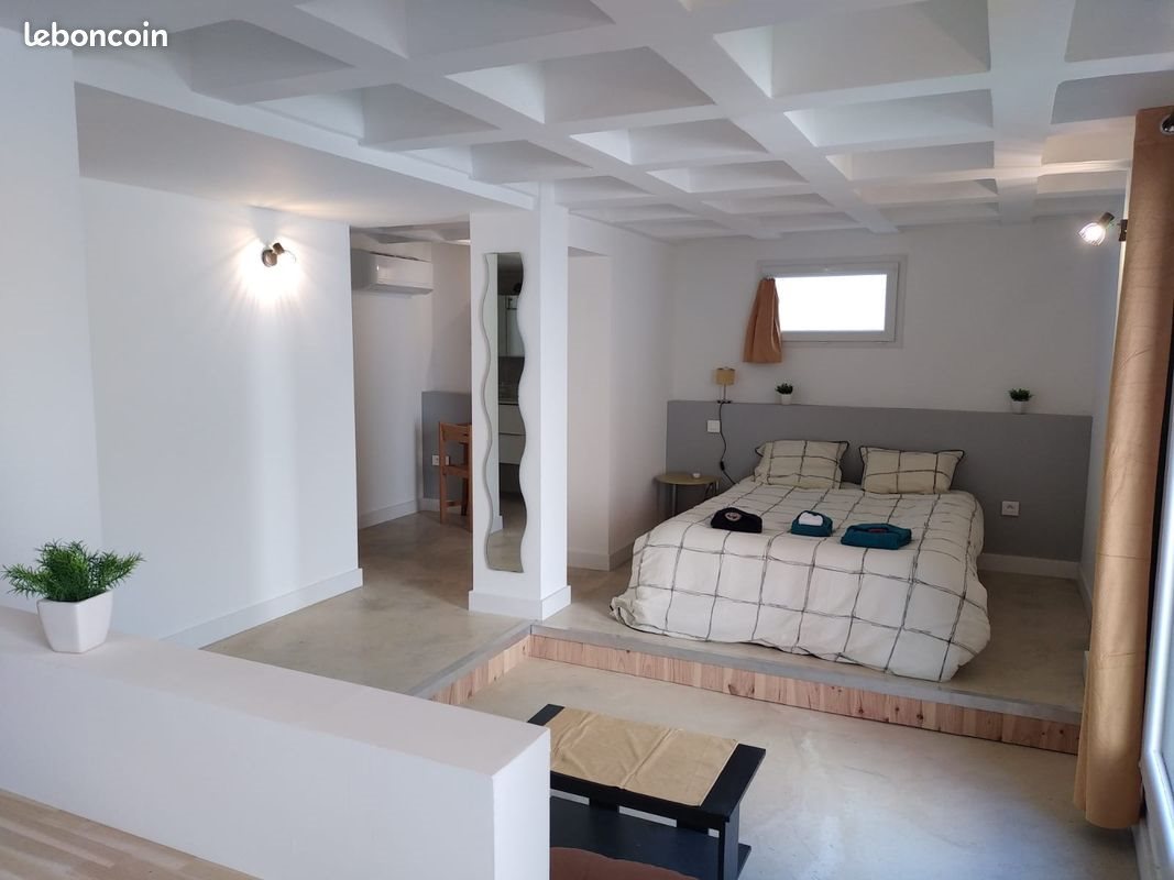 Appartement à louer, 32m², Nîmes