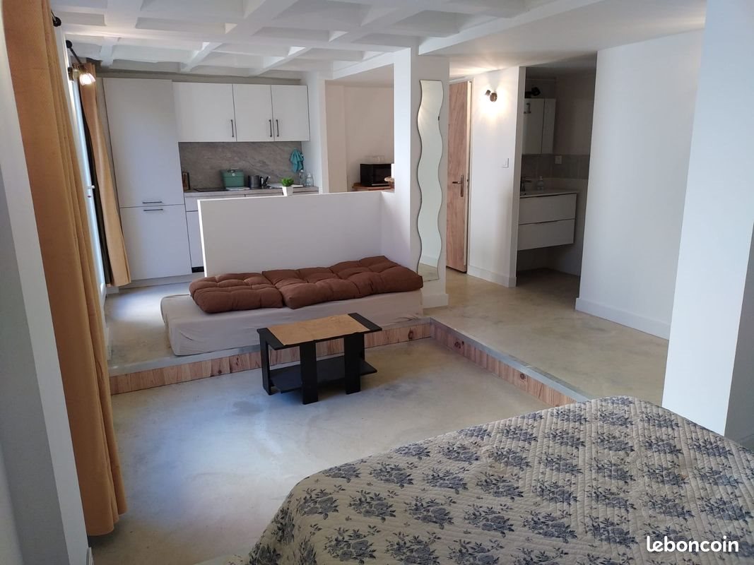 Appartement à louer, 32m², Nîmes