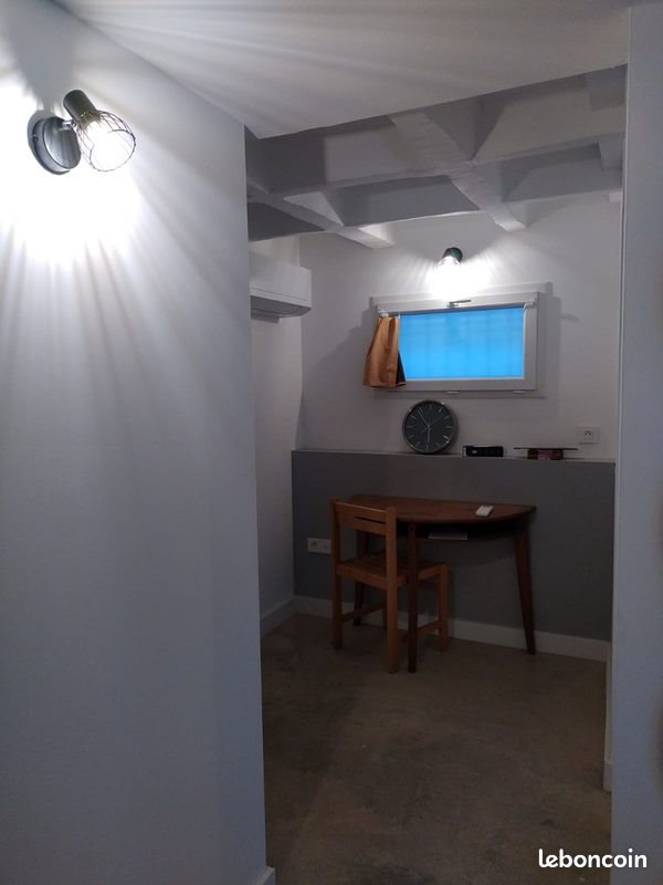 Appartement à louer, 32m², Nîmes