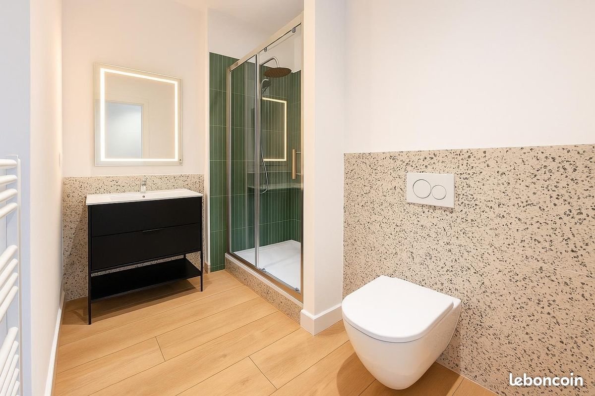 Appartement à louer, 27m², Antibes