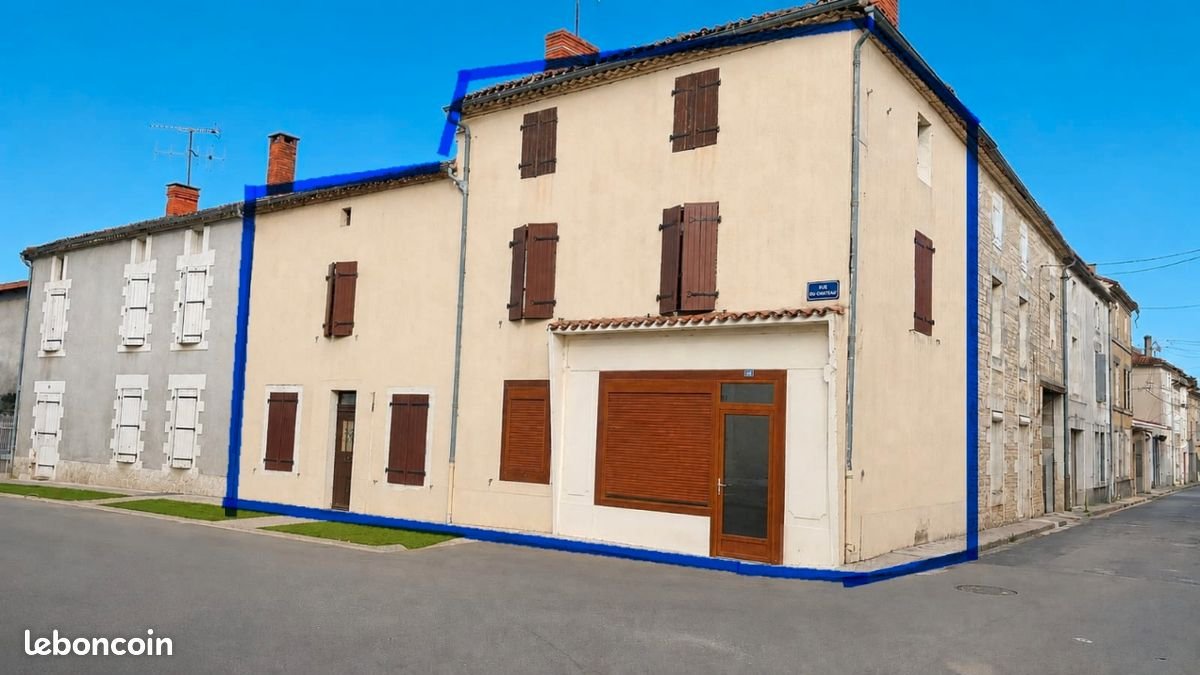 Maison à vendre, 126m², Mansle