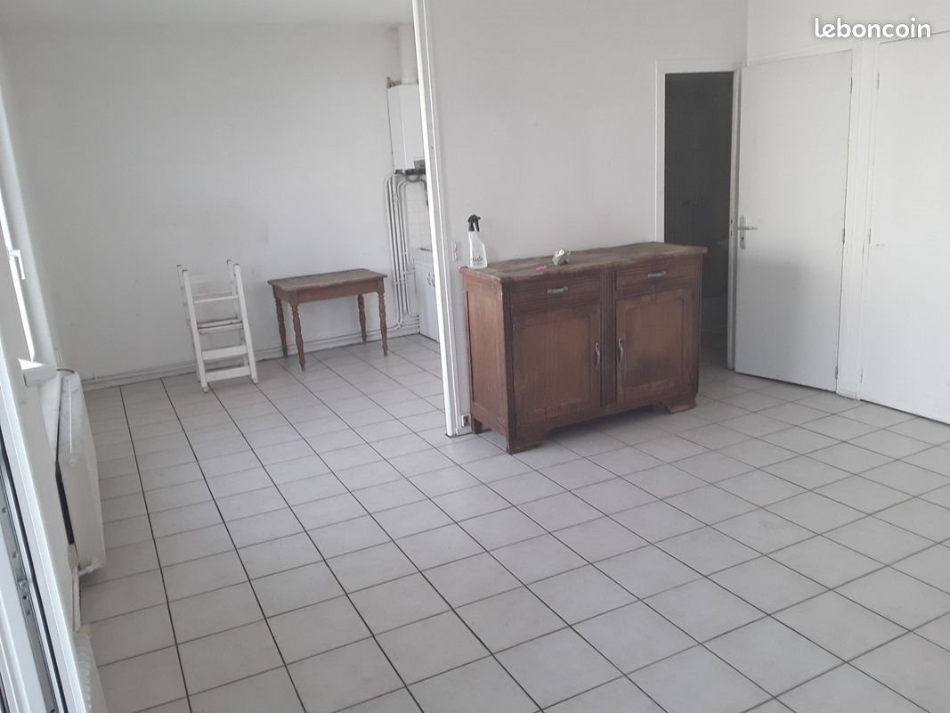 Appartement à louer, 31m², Feurs