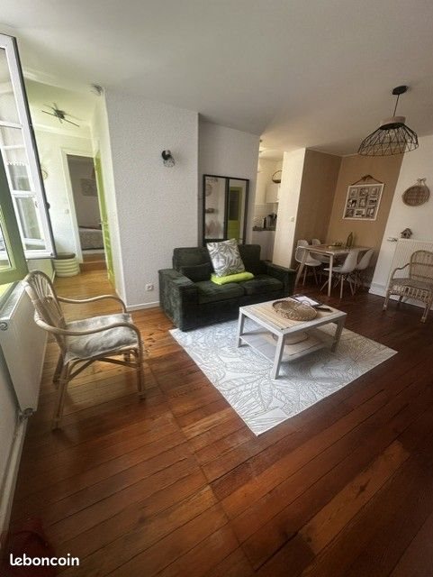 Appartement à louer, 45m², Roanne
