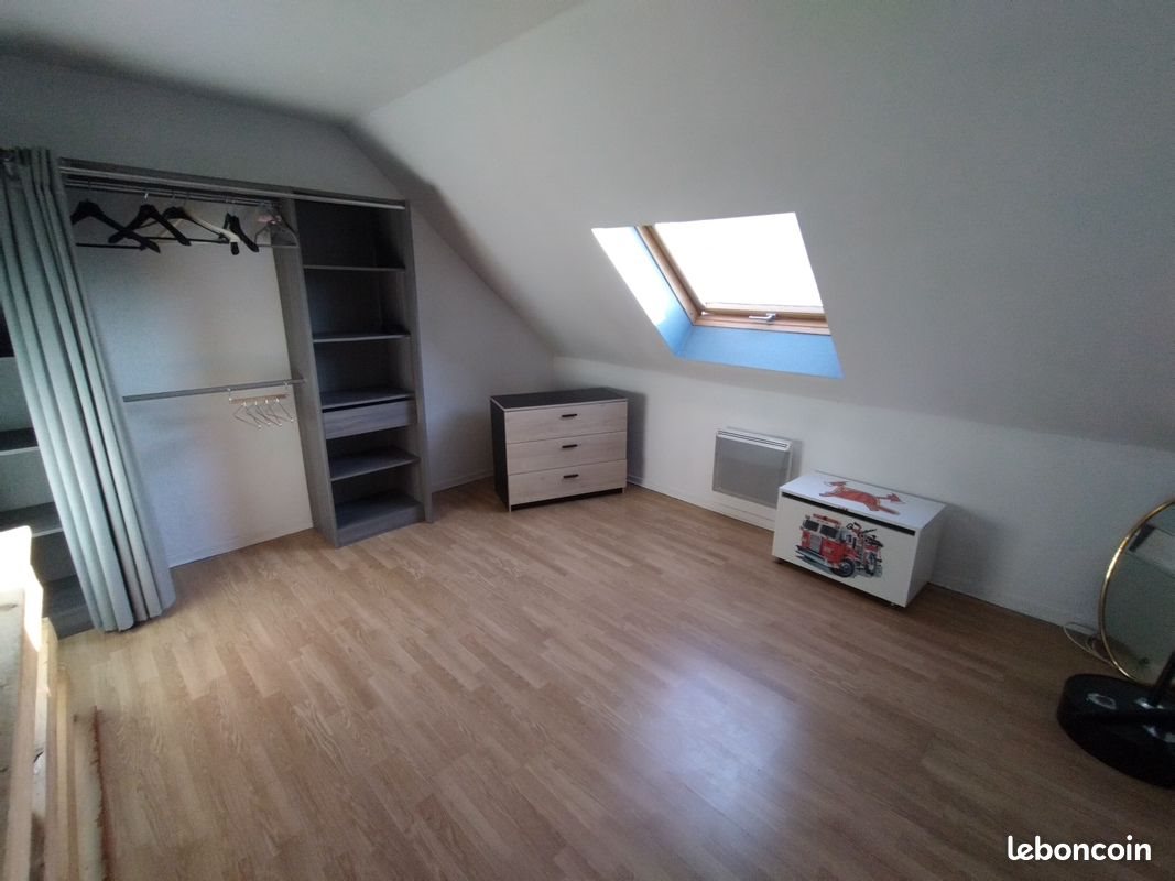 Appartement à louer, 80m², Pont-de-Roide