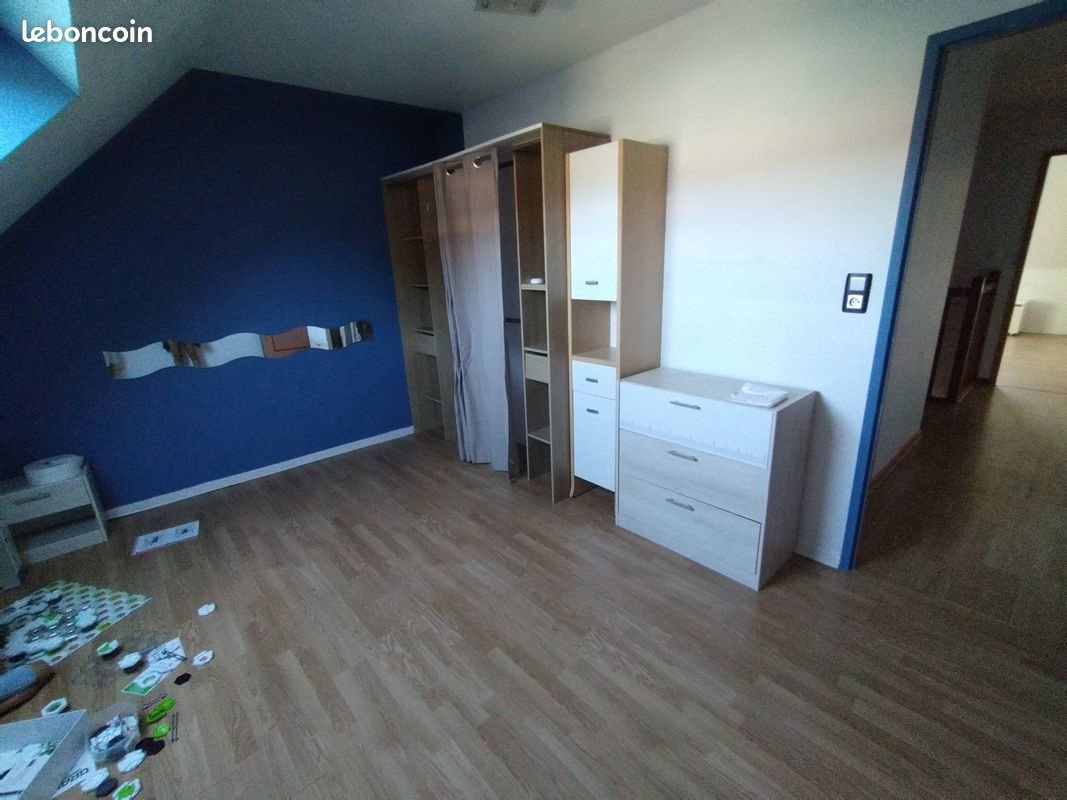 Appartement à louer, 80m², Pont-de-Roide