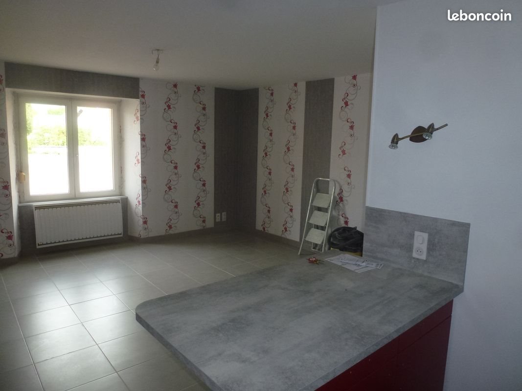 Appartement à louer, 70m², Crotenay