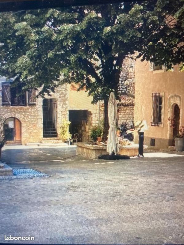 Appartement à louer, 62m², Vence