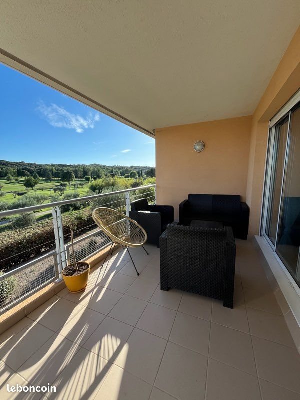Appartement à louer, 74m², Nîmes