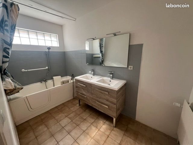 Appartement à louer, 72m², Valence