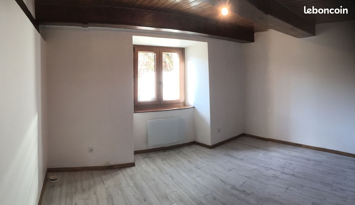 Appartement à louer, 70m², Lutter