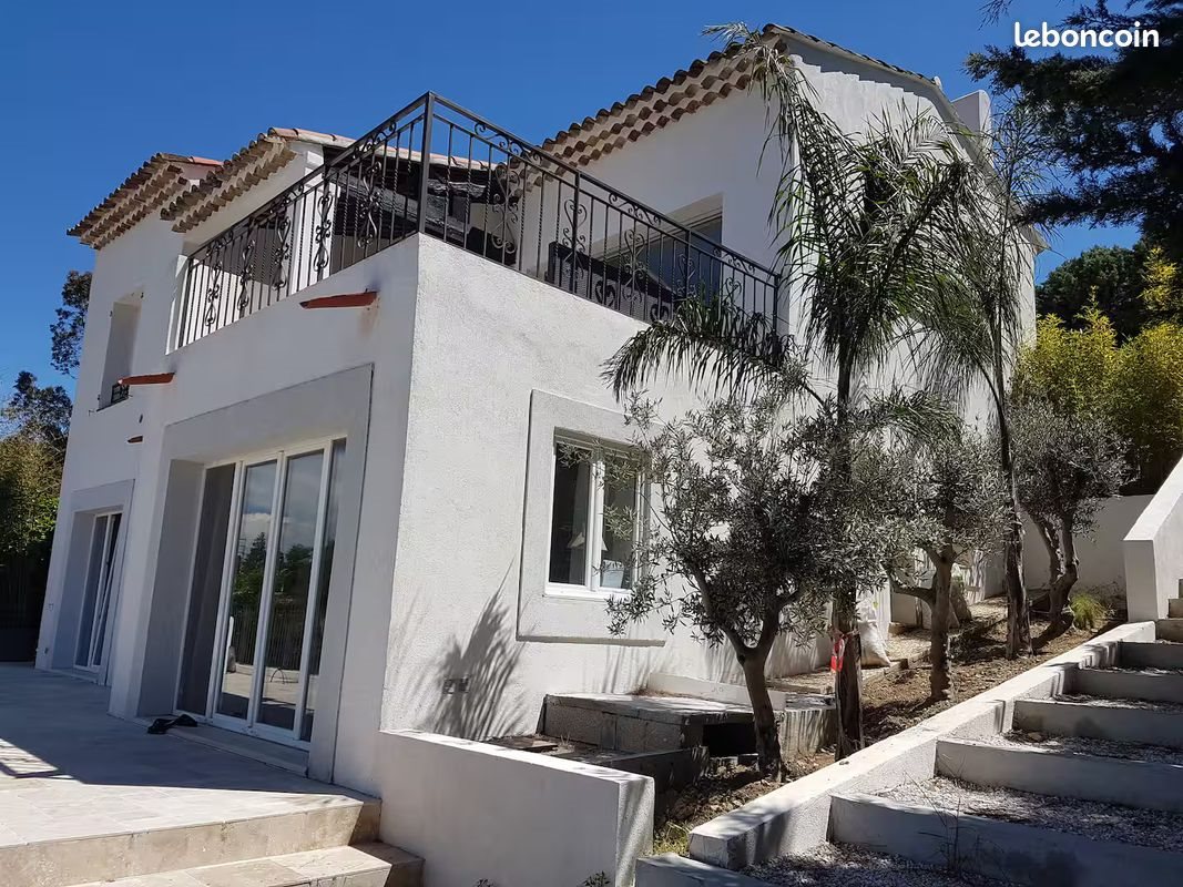 Maison à louer, 140m², Vallauris