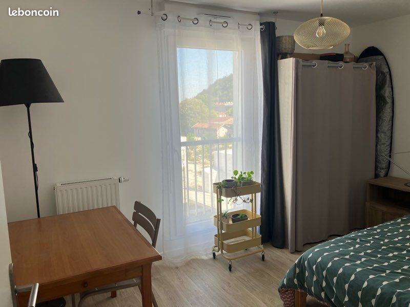 Appartement à louer, 70m², Floirac