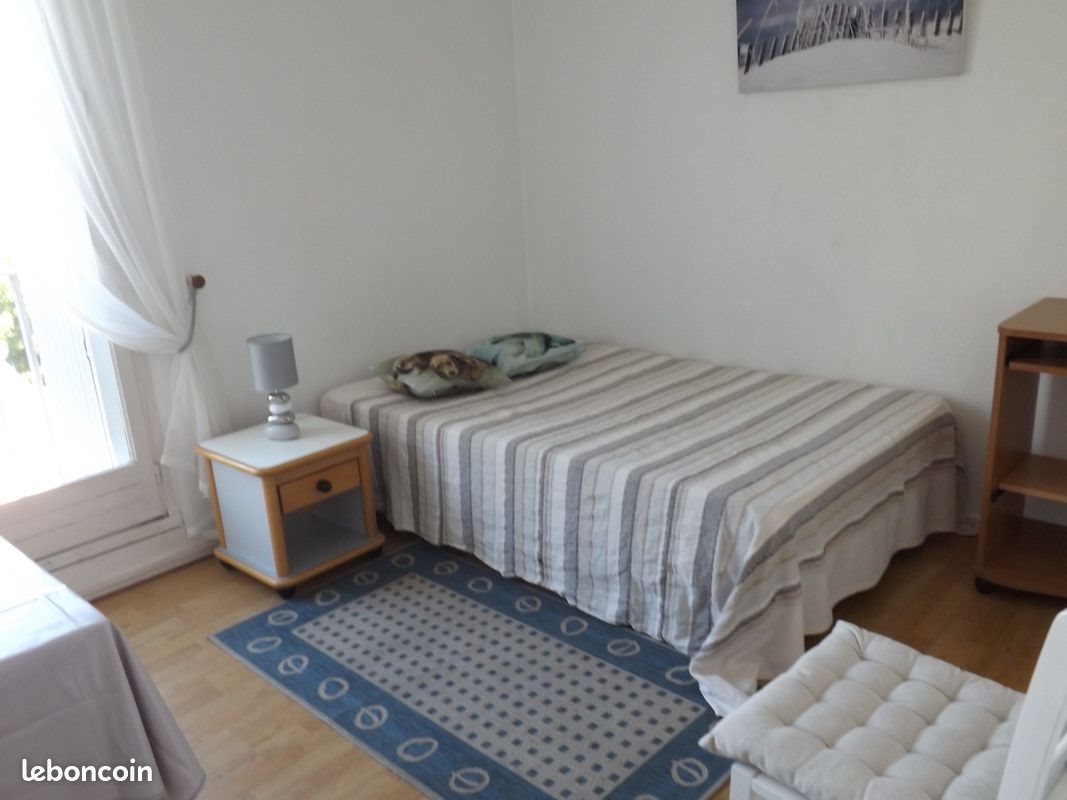 Appartement à louer, 17m², Pau